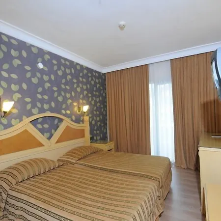 Hotel Voxx In Family Club