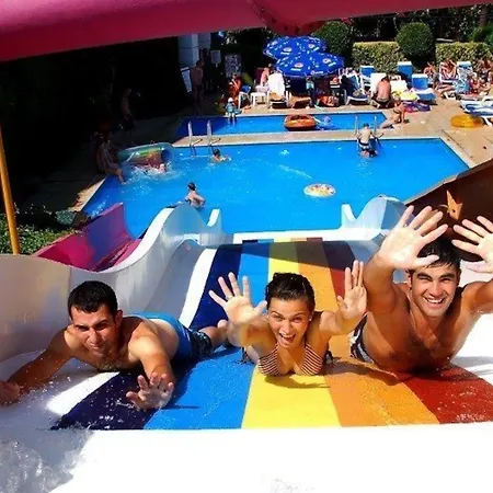 Szálloda Voxx In Family Club Marmaris